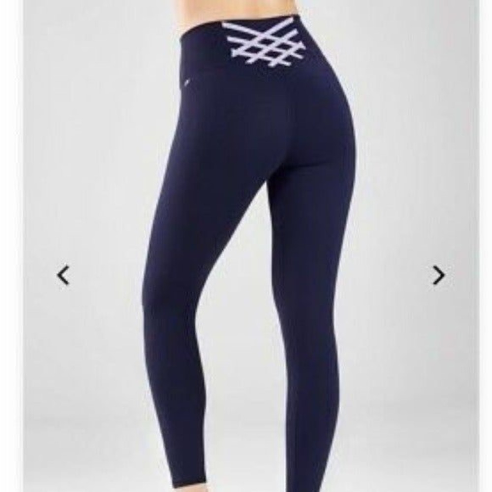 Fabletics capris